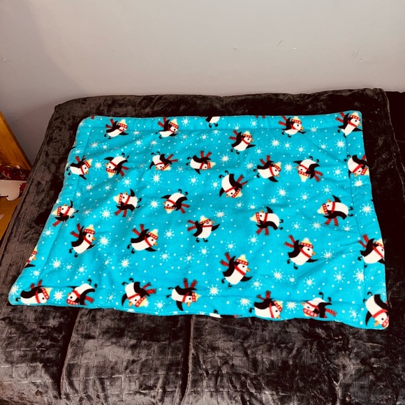 Artisan Other - New, plush, fleece dog bed! Penguin  design!